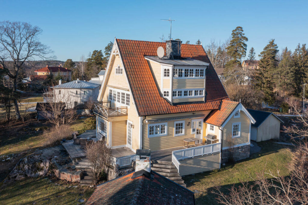 25. Renoverat badrum villa Haninge Martensberg
