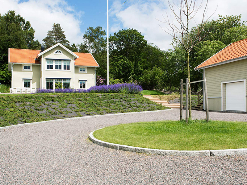 Schaktning i tomt terrassering med stodmur Gamla Enskede