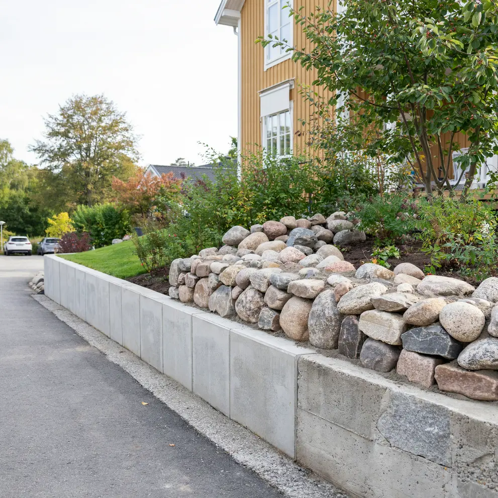 bygga stodmur enskede stockholm